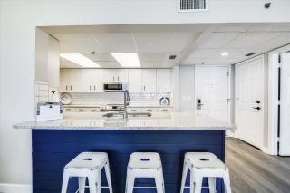 Long Beach Tower 3, #1303 - Completely Renovated 2 Bedroom Sleeps 8, condo - Panama City Beach - 4