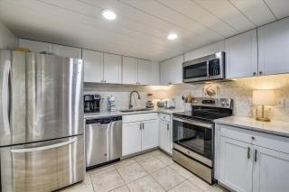 Pinnacle Port A502 - Updated 3 Bedroom 3 Bathroom Sleeps 8, Free Fun! Boat Ramp Access! condo - Panama City Beach - 5