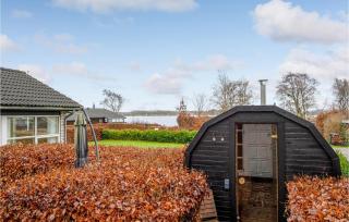 Gorgeous Home In Sunds With Kitchen - Sunds - 9