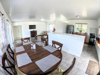 Traditional Aruban Home close to Surfside Beach - Oranjestad - 8