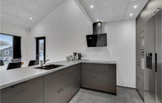 Gorgeous Home In Tarm With Wifi - Tarm - 4