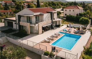 Gorgeous Home In Dubrava Kod Sibenika - Dubrava - 8