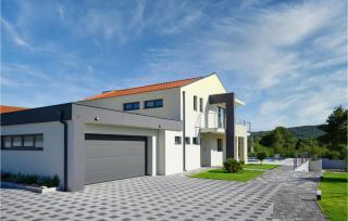 Gorgeous Home In Dubrava Kod Sibenika - Dubrava - 1