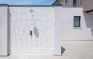 Stunning Home In Barban With Wifi - 6