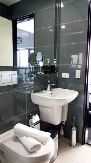 2BR Lower Penthouse @ Acqua Private Residences - Manila - 3