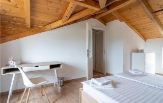Beautiful Home In Putini With Kitchen - Šorići - 3