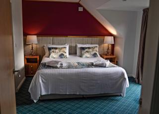 Loch Lomond Waterfront Luxury Lodges - Balmaha - 3