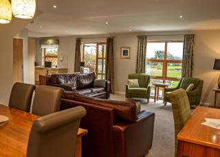 Loch Lomond Waterfront Luxury Lodges - Balmaha - 2