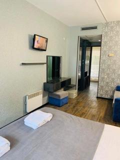 Villa ReTa Hotel & SPA - Grigoleti - 5