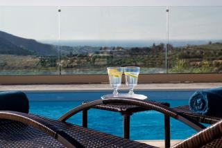 Stylish Villa Liatiko - Heated pool - Amazing views - Epáno Váthia - 3