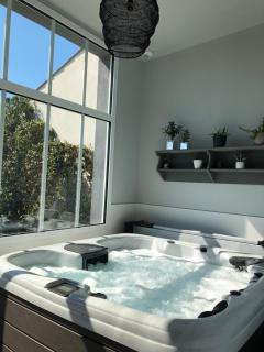 Maison M, chambre privée accès jardin piscine et jacuzzi près de La Rochelle - 7