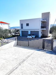 Olives Garden - Trogir - 1