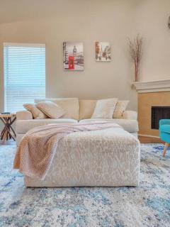 Cozy home with private Jacuzzi - Katy - 5