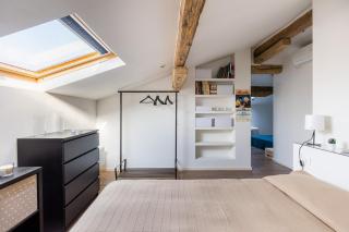 Italy prestigious historical attic in Bologna - 7