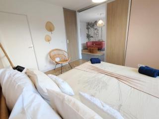 L'Authentique ~ Lac 1 km ~ Parking gratuit - 2