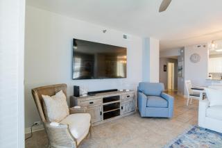 Beach Colony West Penthouse 2A By Pkrm - 3