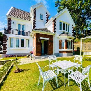 Little England by Regus - 0