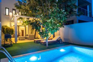 Romantic, homely Villa Aura w heated pool - Skalánion - 2
