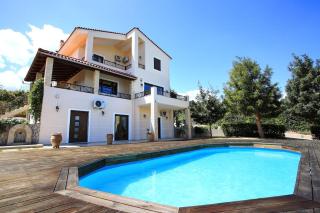 Sofia's Sunny Home + Private Pool + Gym - Prasás - 0