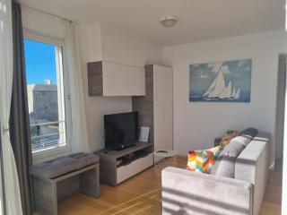 Sunny Sky Punta Skala, see view, 75 m to the beach - Petrčane - 6