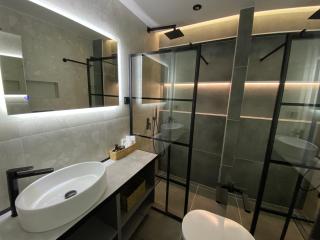 Celestial Luxury SKG Port - Thessaloniki - 8