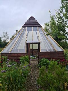 Lakeview Retreat - - 2