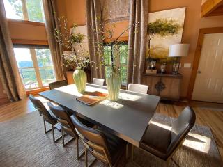 Pointe View Lodge - - 9
