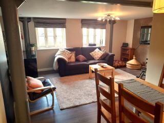 Old Brewery home with pool and gym access - Oakhill - 4