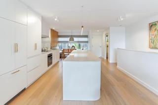 Village vibes & coastal life, Sunshine Beach - 5