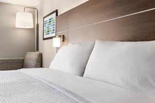 Holiday Inn Express Hotel & Suites Anniston/Oxford by IHG - 0