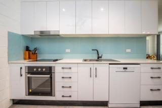 Island View Apt 1 - 1