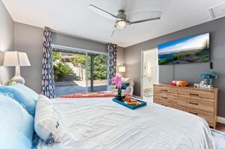 Seabreeze-Modern Home w Outdoor Living&Near Beach - Huntington Beach - 0