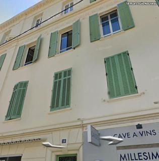 Louis by Terry's Homes - Cannes - 4