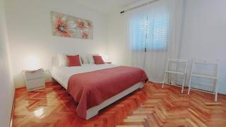 Apartment with a large terrace, 80 meters from the beach - 9