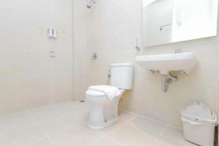 RedDoorz Plus at Riverside Malang - Malang - 3