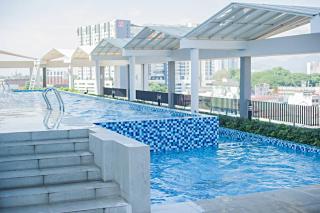 PoP Kitty Octagon Premium Ipoh Town Center 2BR by Grab A Stay - Ipoh - 1