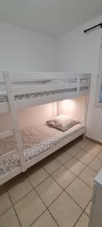 Agréable rez de jardin avec Piscine et Jacuzzi - 2