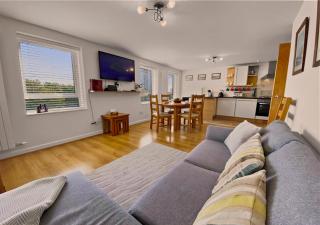 Waterfront Quay - Gosport - 7