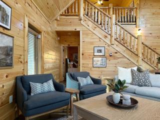 Honeycomb Hollow View Hot Tub Pool Game Room - 4