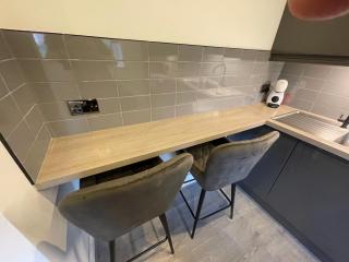 Modern Cosy 1 Bed Apartment near City Centre~Double Bed~Parking - Manchester - 3