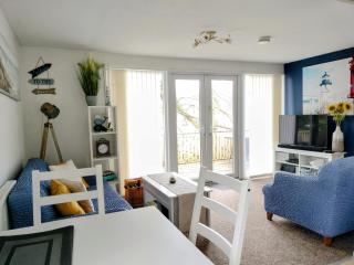 271 Riverside, Glan Gwna Holiday Park - Caeathro - 1