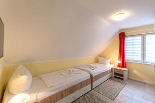 Doppelhäuser Zinglingsberg - Ferienhaus Regenbogen - Binz - 2