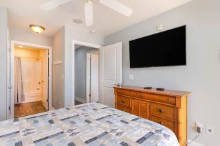 Spacious Penthouse Ocean Front 7 BR Condo - Ambassador Villas Unit 401 - Myrtle Beach - 3