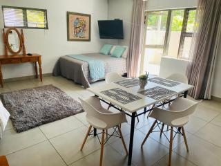 Glen Maine Guest House - 3