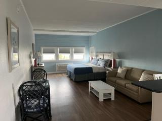 Surf Side Hotel - Nags Head - 1