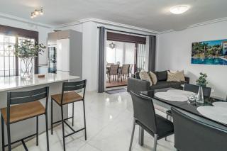 Modern 3 Bedroom Apartment in Marbella with a Heated Pool close to Puerto Banus - Marbella - 8