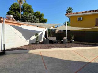 Great apartment in a villa with swimming pool - 3