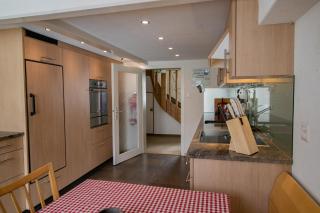 Cosy Family House - 3