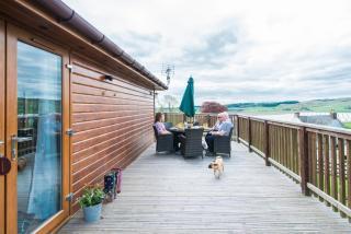 Skylark Lodge with Hot Tub - 9