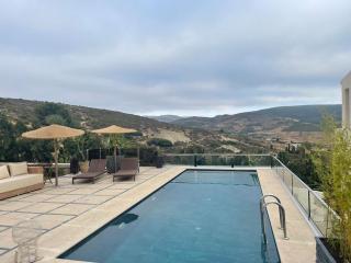 Magnifique villa avec vue sur mer + montagne - 0